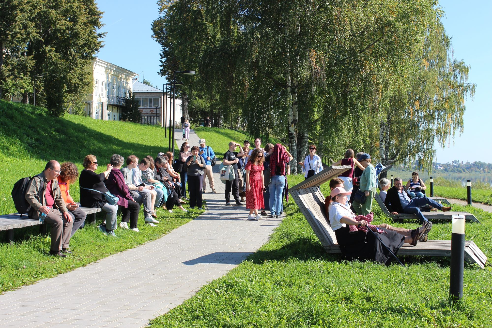 memorialnye kompleksy uchyot istoricheskogo konteksta